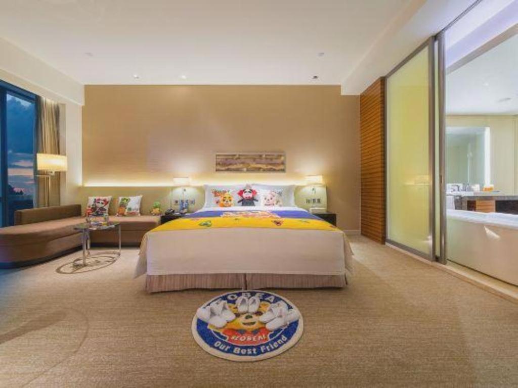 New World Guiyang Hotel Экстерьер фото