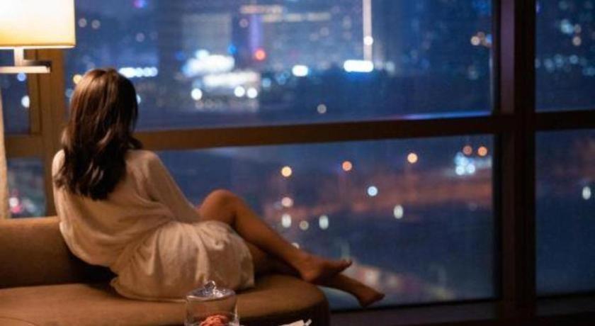 New World Guiyang Hotel Экстерьер фото