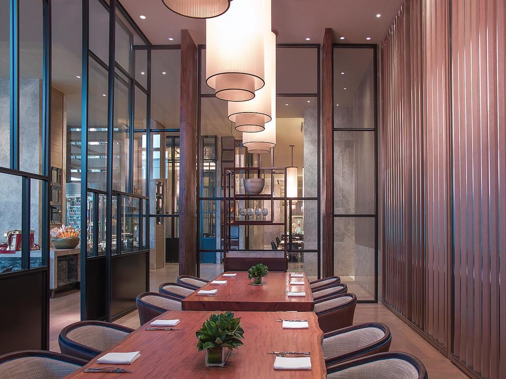 New World Guiyang Hotel Экстерьер фото