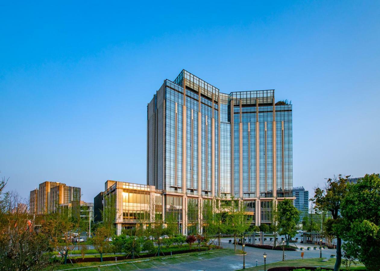 New World Guiyang Hotel Экстерьер фото
